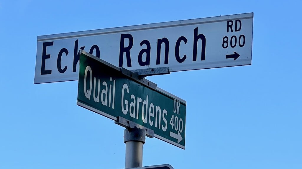 Sign San Diego Botanic Garden Ecke Ranch Road Encinitas, CA and Quail Gardens Way.